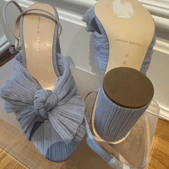 Loeffler Randal Camellia Blue Floral Bow Heel, Size 9B - Picture 8 of 8